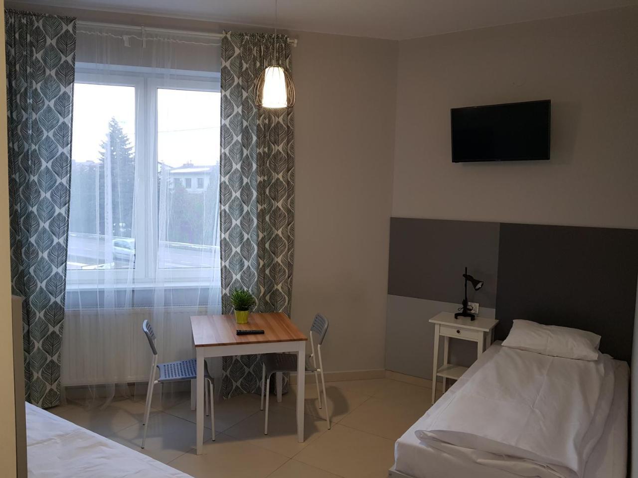 Noclegi Maxtrans Mielec Exterior foto