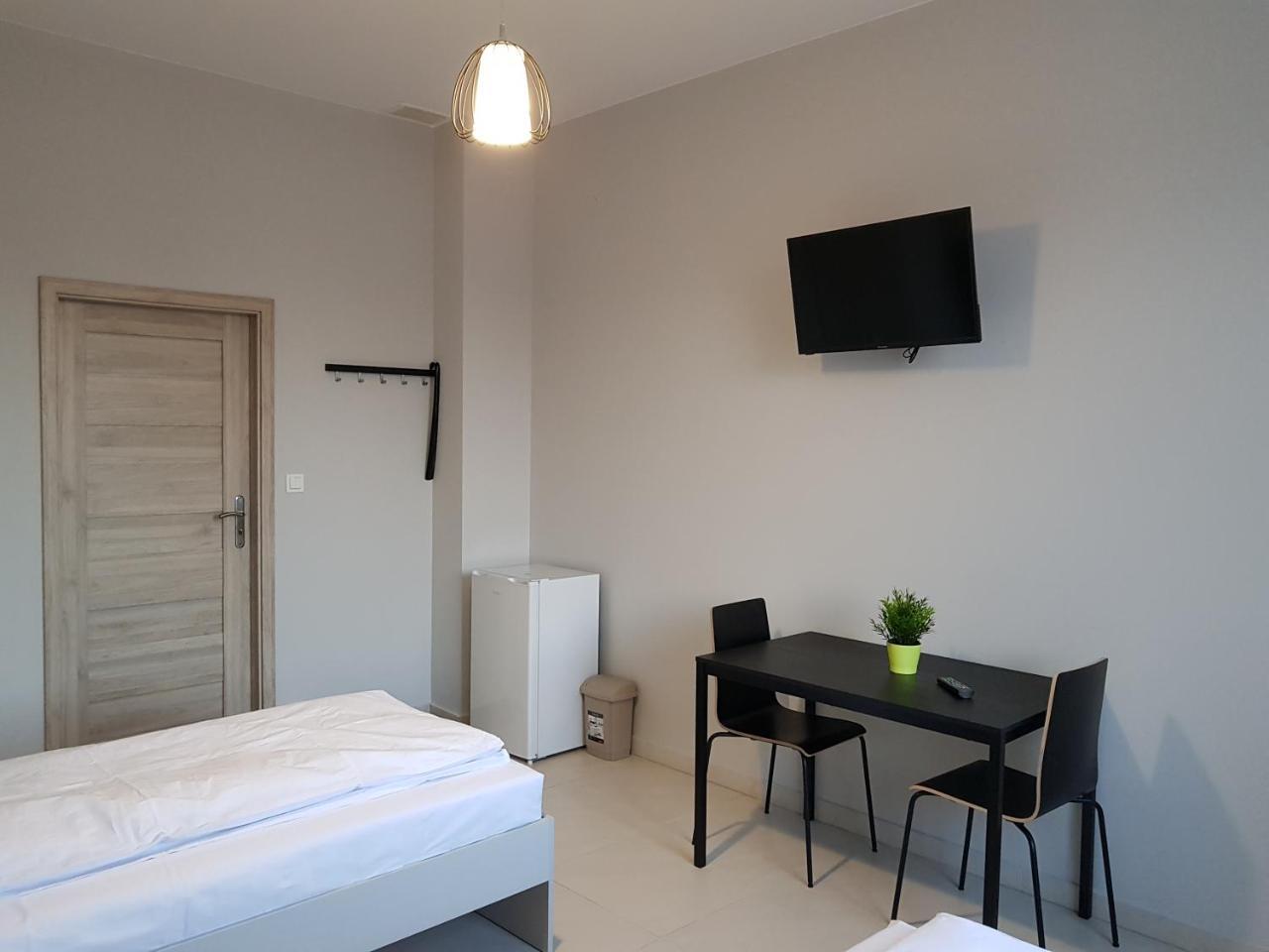 Noclegi Maxtrans Mielec Exterior foto